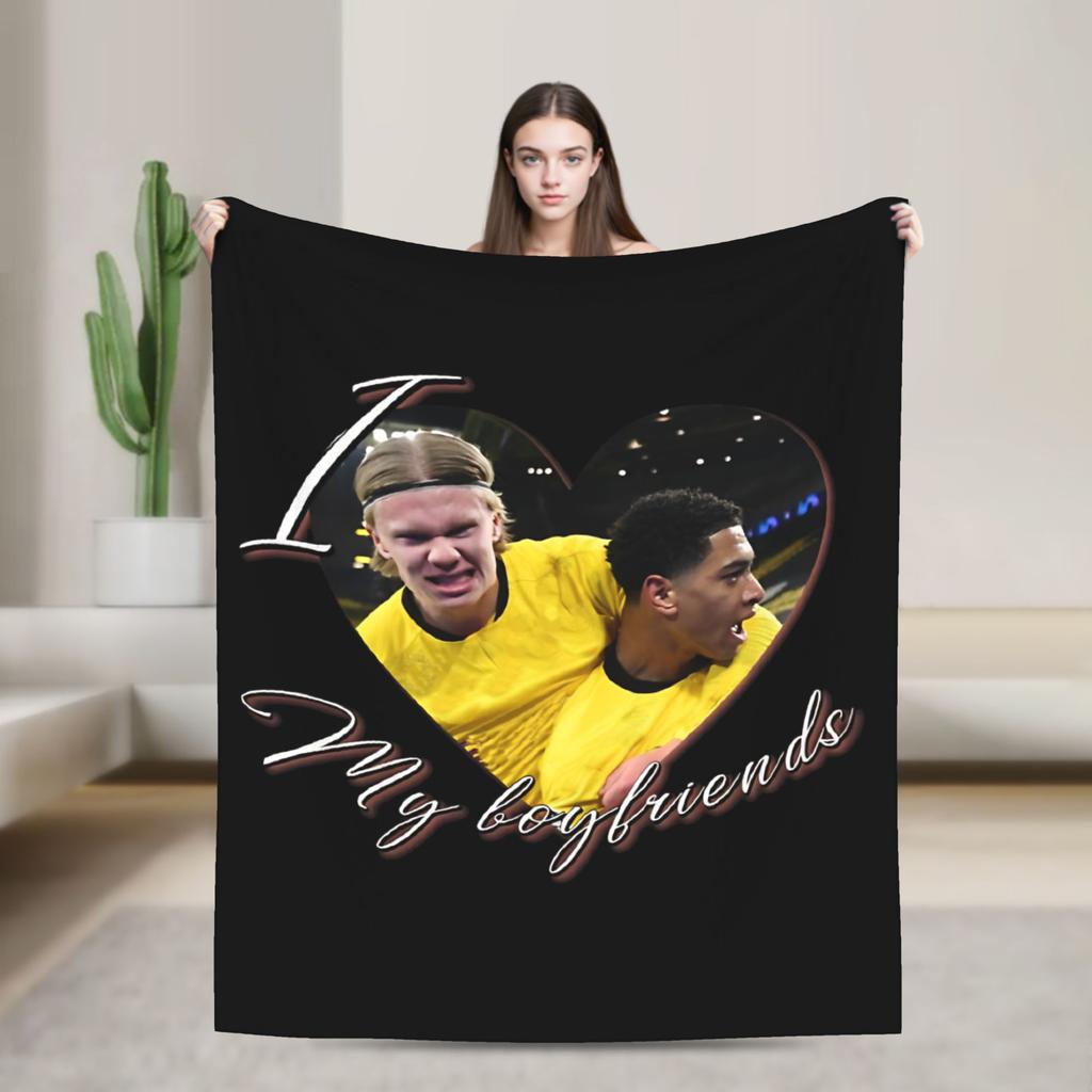 Bellinghams Knitted Blanket Soccer Football Fuzzy Throw Blankets Summer Air Conditioning Printed UltraSoft Warm Bedspread