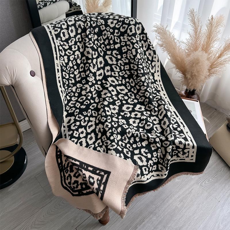 Light Luxury Warm Versatile Shawl Dual-Purpose Cape Korean Version Printed Leopard Print Texture Thickened Scarf Women