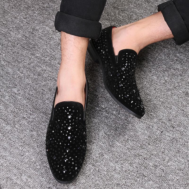 European Station Foot Set Loafers Korean Version Diamond-studded Low Top Rivets Pointed Leather Shoes for Men 46 47 Large Size