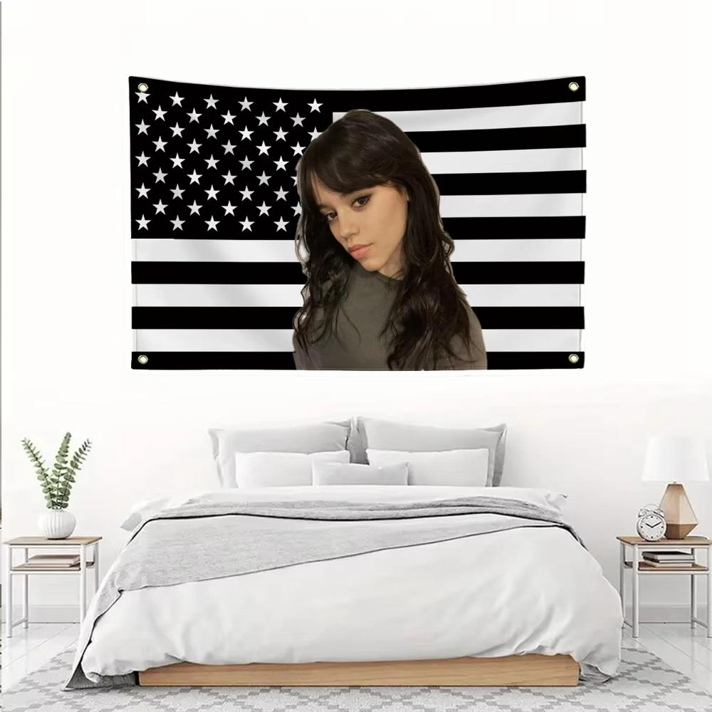 1Pz Jenna Ortega Bandiera Americana Stendardo Arazzo Decorazione Bandiera Garage Negozio di Barbiere Decorazione Pubblicitaria Arredamento per la Casa