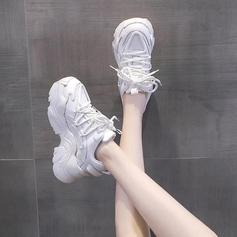 Damenschuhe in großen Größen 41-43 Sommer Neuheit super angesagte Dad Shoes für dicke Füße, breite Füße, dicke Sohle, atmungsaktive Sportschuhe