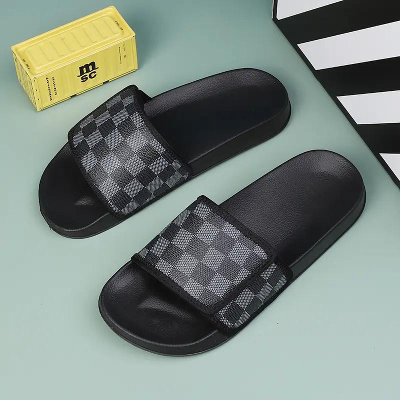Men Big Slippers Shoes 2024 Summer Lightweight Sandals Cloud Slides Slippers Thick Platform Slippers Bathroom Eva Soft Sole 45