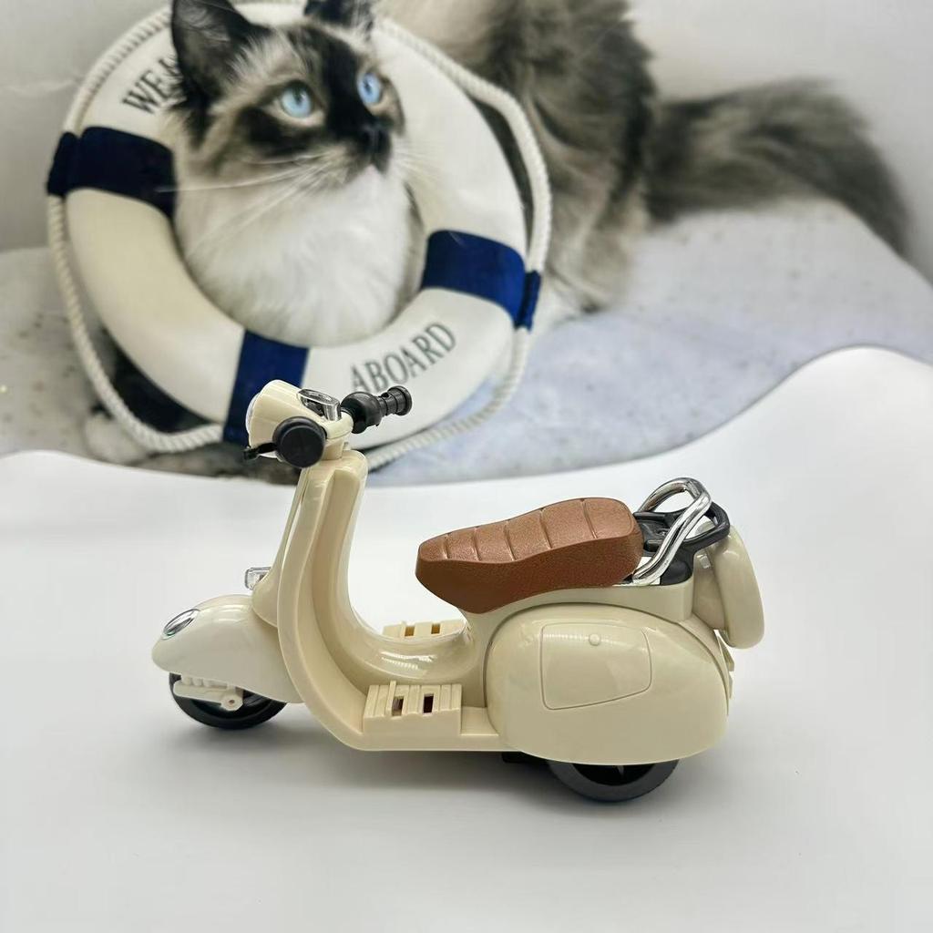 Celebrity-Inspired Hamster Stunt Motorcycle: Electric Tricycle Toy with Rotating Dazzling Skills