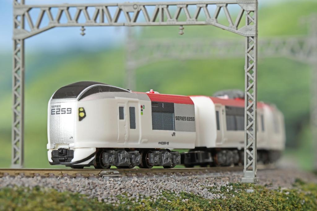 Rokuhan Z Gauge Z Shorty E259 Series Shiosai Starter Set Railway Model Introduction Set N'EX SG003-2