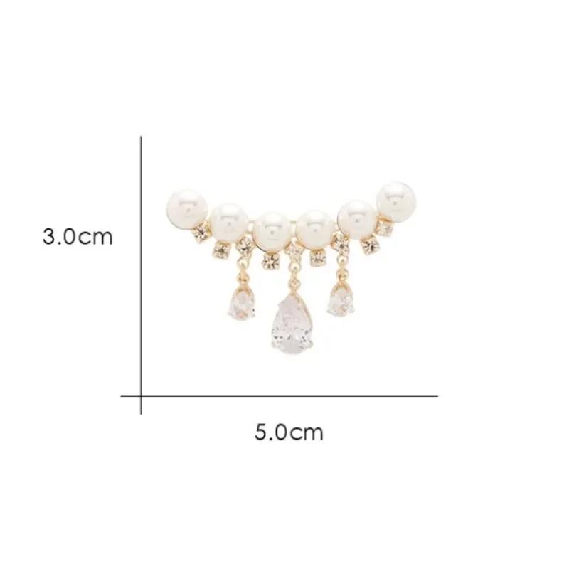 1 Pcs Elegant Luxurious White Crystal Pearl Brooch Womens Gentle Golden Water Drop Rhinestone Tassel Brooch