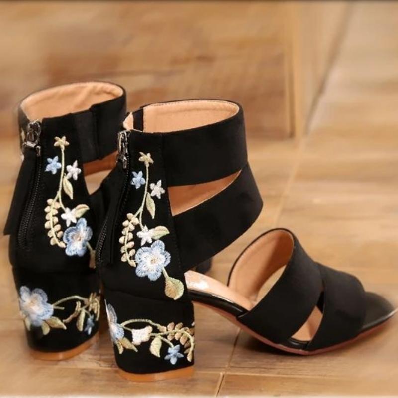 Sandali Estivi Ricamati Stile Etnico con Tacco Medio Donna All-match Tacco Spesso Eleganti Retro Open Toe Scarpe Ricamate Donna