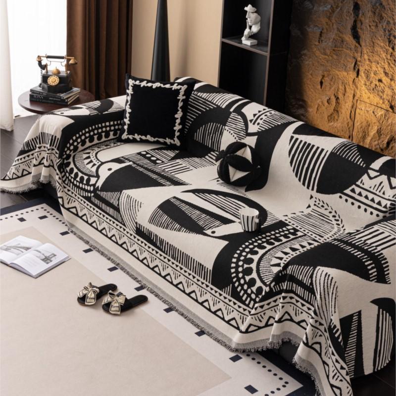 All-Season Universal Couch Camping Blanket Sofa Mat Chenille Ethnic Style Sofa Cover Full Coverage Non-Slip Couch Protector