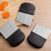 Potatisskärare i rostfritt stål Deg Grönsaksfrukt Crinkle Vågig Kökskniv Skärare Hackare Pommes frites Makare Verktyg Gadget