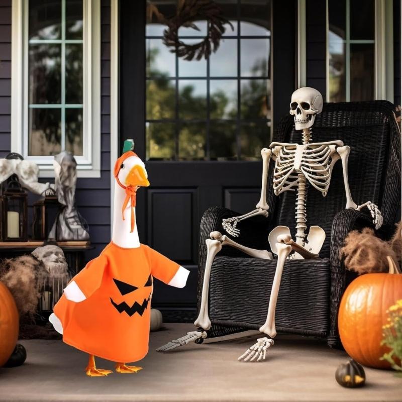 Weather Proof Cements Geese Outfit Halloween Garden Decoration Outdoor Patios Yard Lawn Statueart Ornament
