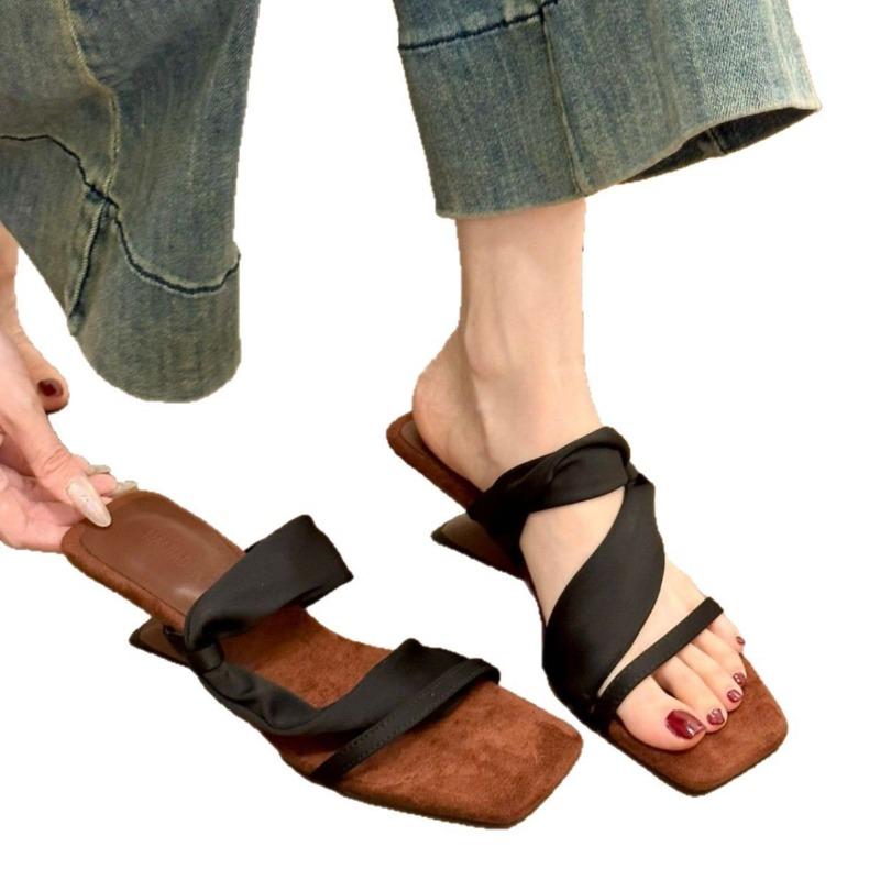 Niche high-end cool slippers fairy shoes wear new summer temperament high heels sandals