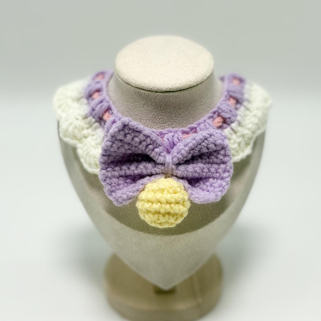 Handmade knitted bibs and neckerchiefs for pets, featuring a cute princess style, perfect for dogs and cats, and can also be used as decorative