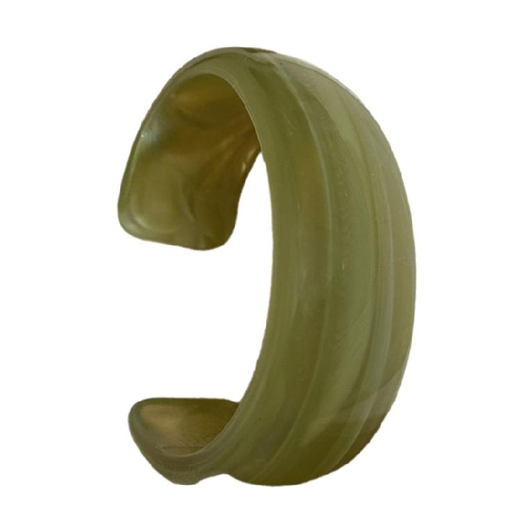 Practical Wide Acrylic Bangle Bracelets Geometric Bangle Statement Jewelry Suitable for Women Matching Fashion Outfits