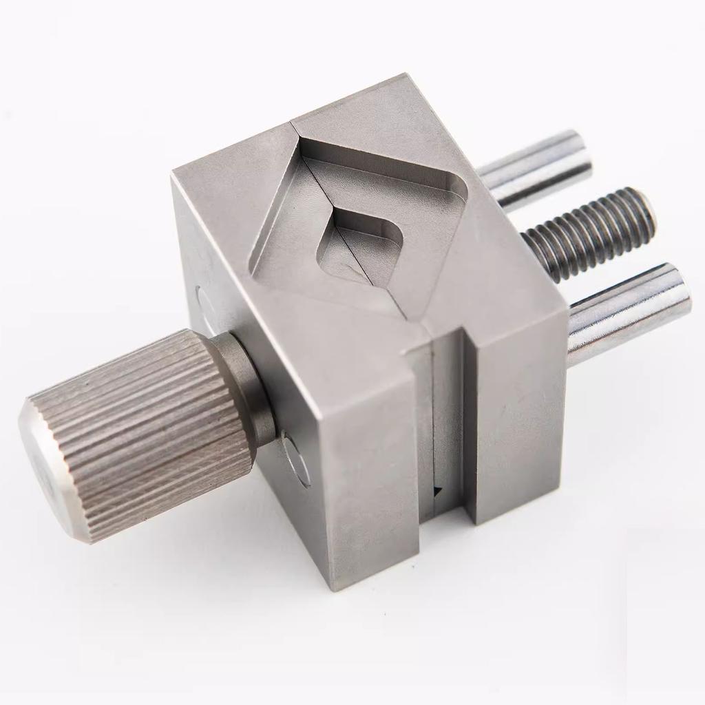 Small Stainless Steel Bench Vise, Handheld Precision Gundam Model Playing Bench Vise for Hobby DIY