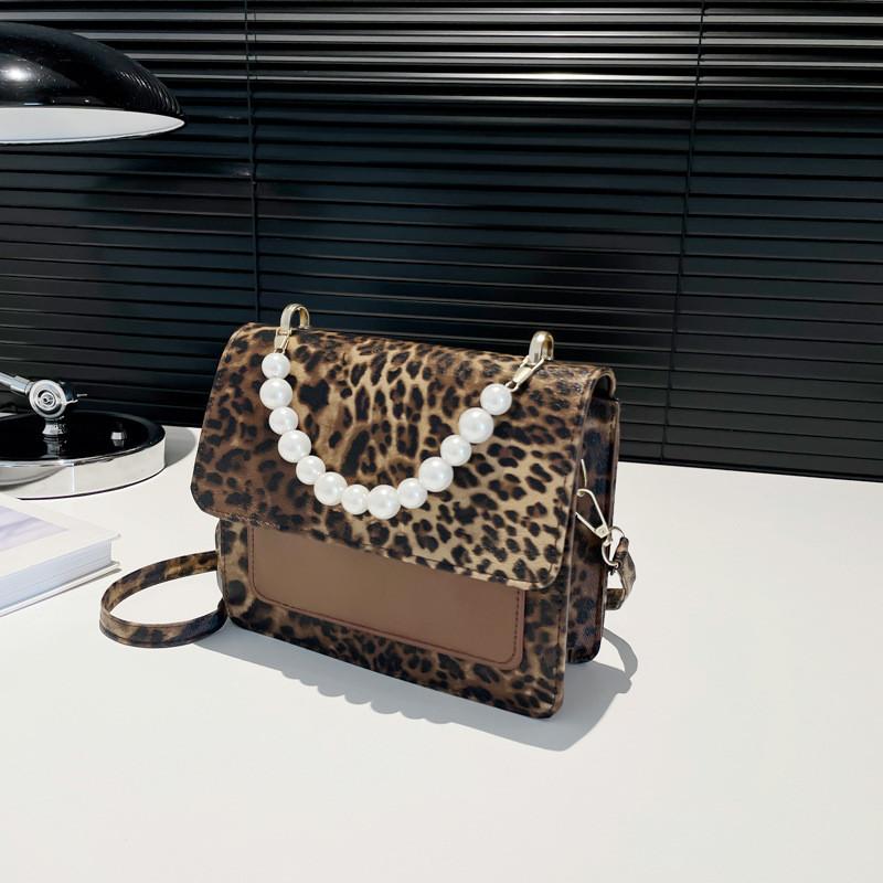 Stylish Casual Small Square Shoulder Bag Featuring Unique Aesthetic Design In Multiple Colors леопардовый