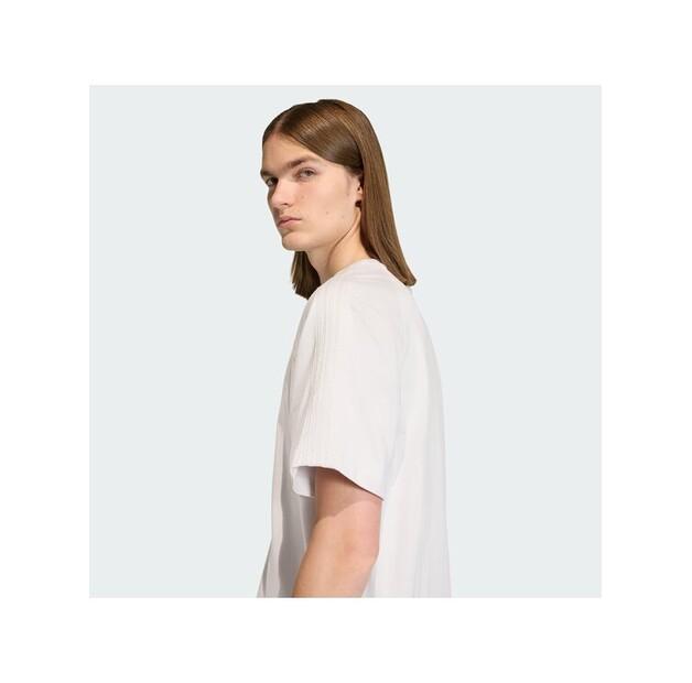 Футболка adidas Premium Essentials Tee
