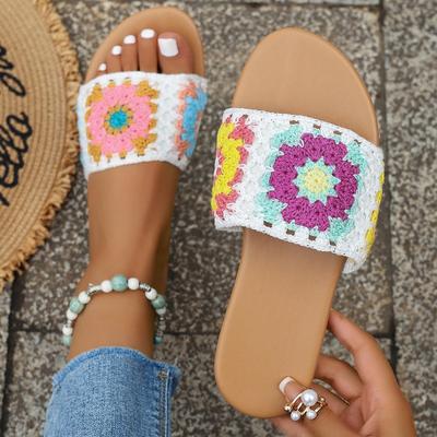 Fashion Women's Flat Slippers Summer New Round Head Open Toe Wool Woven Flower Breathable Soft Soled Sandals