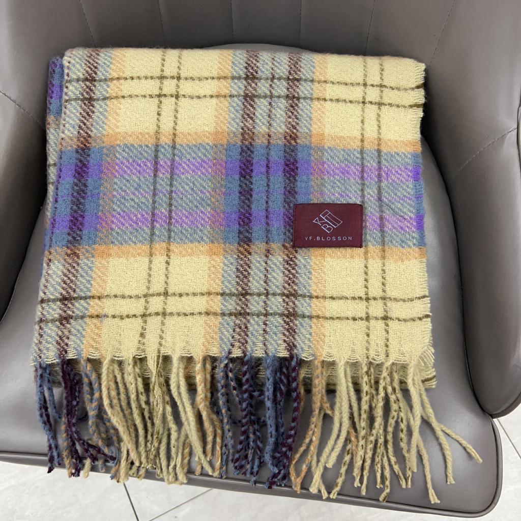 Vysoce kvalitní šátek s červenou kostkou z imitace kašmíru: Silný, teplý, módní a všestranný na podzim/zimu a svátky