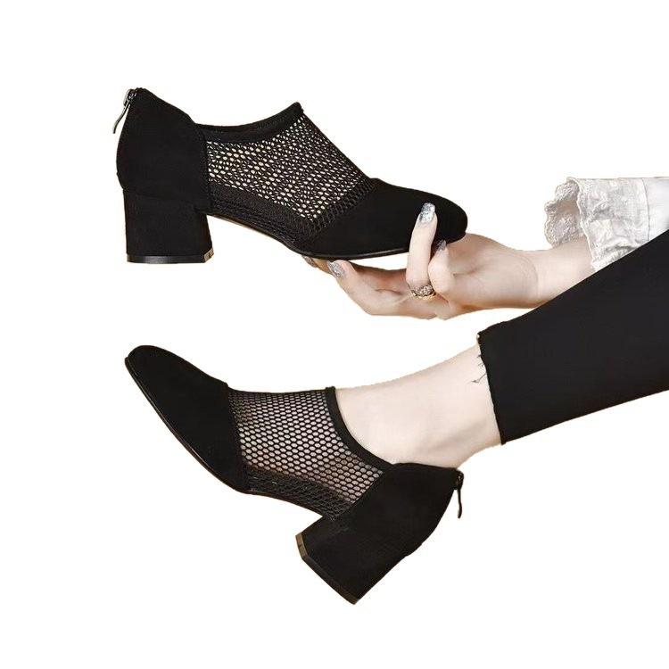 2025 new spring and summer women's shoes mesh hollowed out thick heel sandals breathable mother sandals medium heel women's mesh single shoes