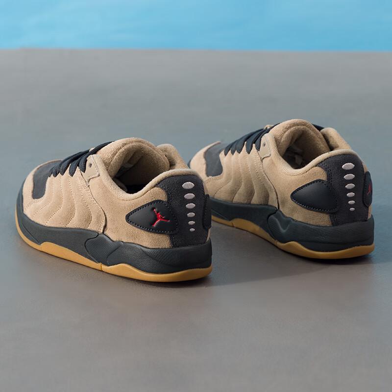 Nike Men's IB3731-200 Basic Basketball Shoes