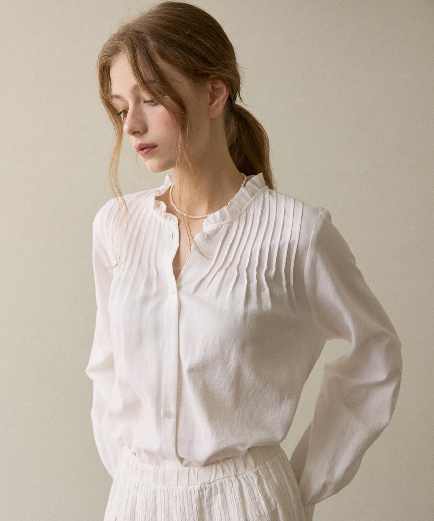 Opeundoeoseutyudio Frill Neck Blouse Ivory
