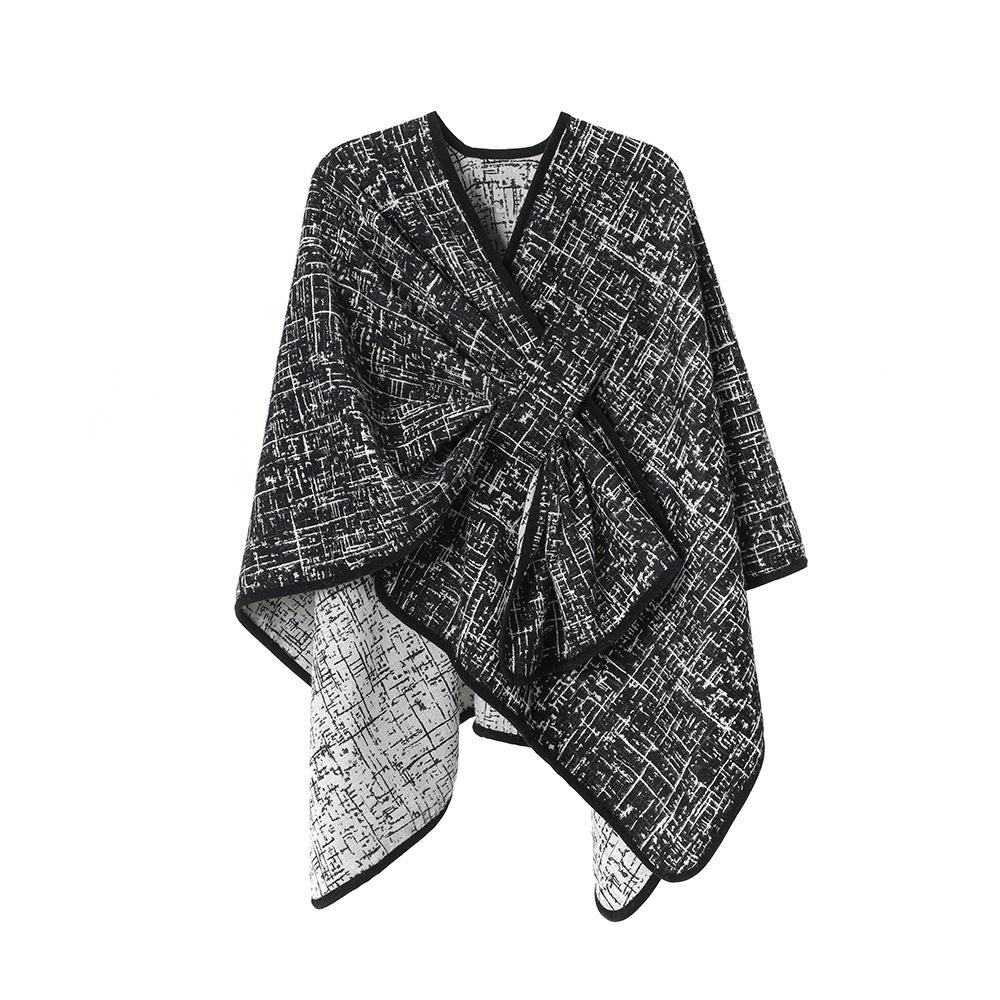 Women Plaid Reversible Poncho Cape Coat Open Front Cardigan Shawl Wrap Warm Thick Knit Shawl for Fall Winter
