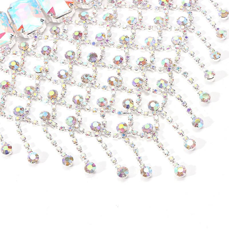 Sweet Cool Fashion Rhinestone Fringed Necklace Light Luxury Diamond Geometric Collarbone Chain Neck Chain Jewelry Women'S Necklace