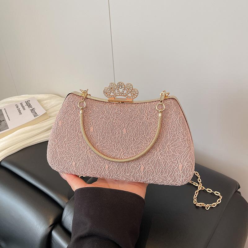 Niche light luxury diamond-encrusted dinner bag  new trendy texture chain handbag versatile hard shell women's messenger bag
