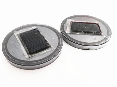 Para Okrągłych Uchwytów na Kubek do Samochodu 68mm Ładowanych Solarnie+USB 7 Kolorów Świateł LED RGB