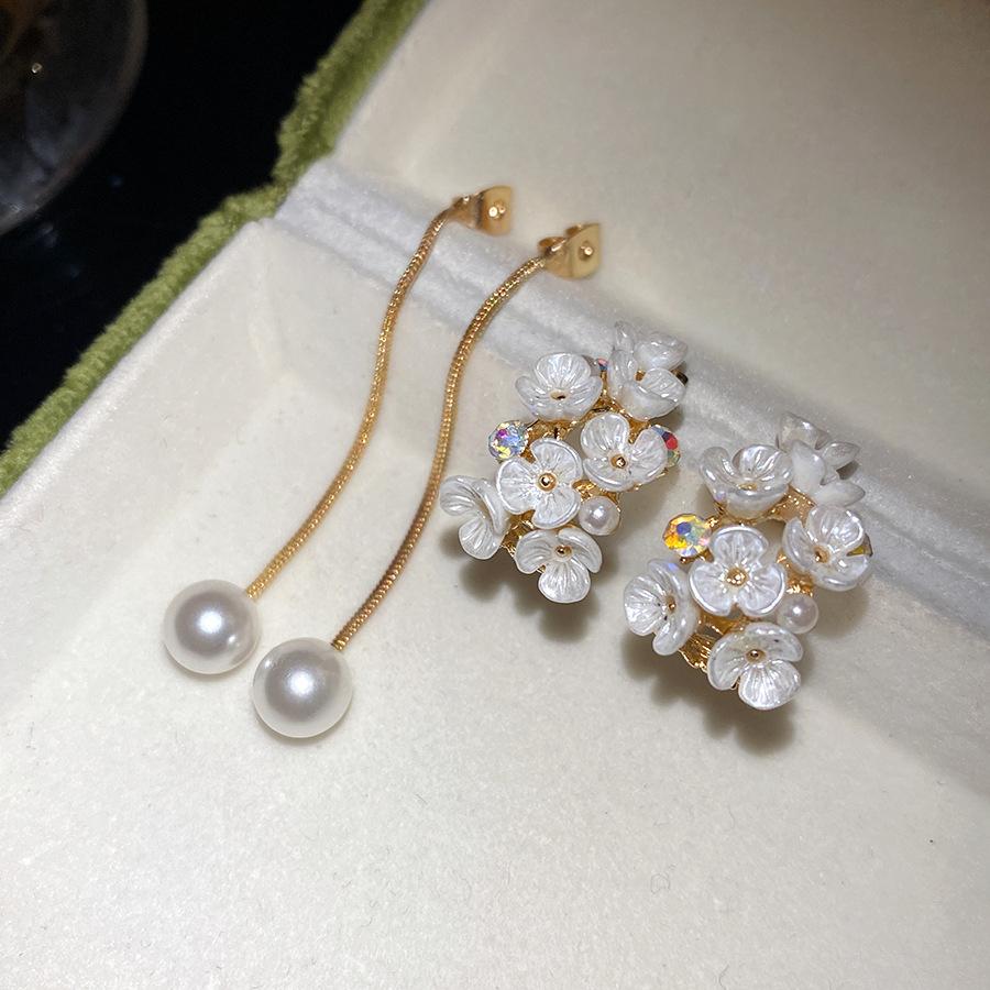 Silver Needle Diamond Pearl Flower Tassel Earrings Light Luxury Premium Earrings European and American Retro Exquisite Fashion Earrings Women