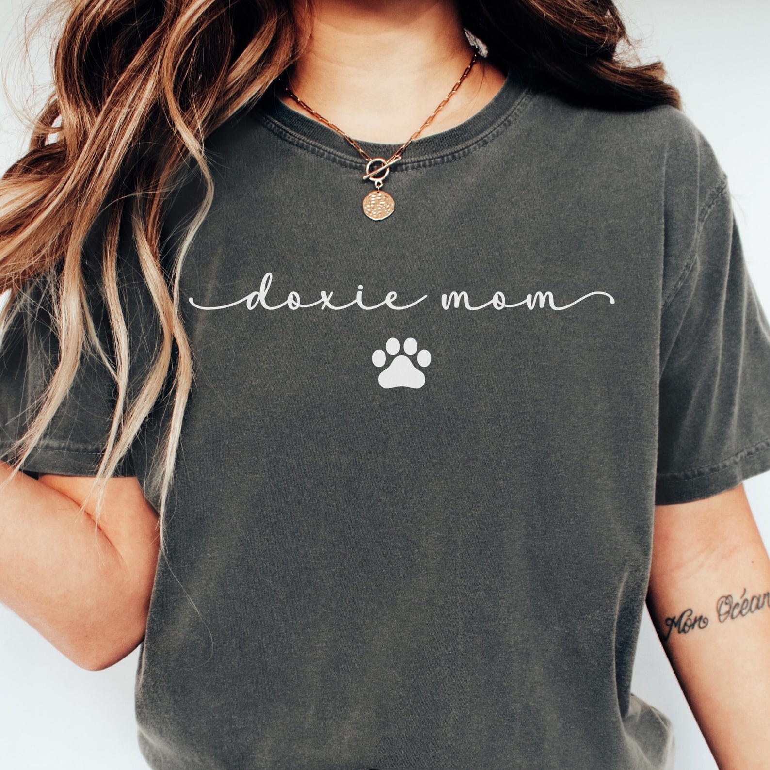 Comfort Colors Doxie Mom Shirt, Dachshund Owner T-Shirt, Dachshund Mom Gift , Wiener Dog Tee, Doxie Mom Shirt, Weenie Dog Shirt Gift for Mom S