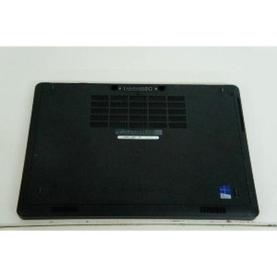 USED DELL Latitude E5550 15.6" Laptop Windows 10 Pro 64bit Intel Core i5-5200U 2.20GHz 4GB RAM 118GB SSD Wi-Fi Enabled