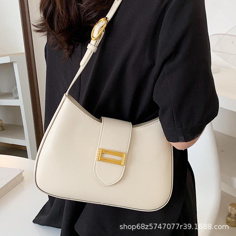 Bag Women's 2025 New Niche Design High-end Texture Fashion Winter Baguette Bag Large Capacity One-shoulder Underarm Bag