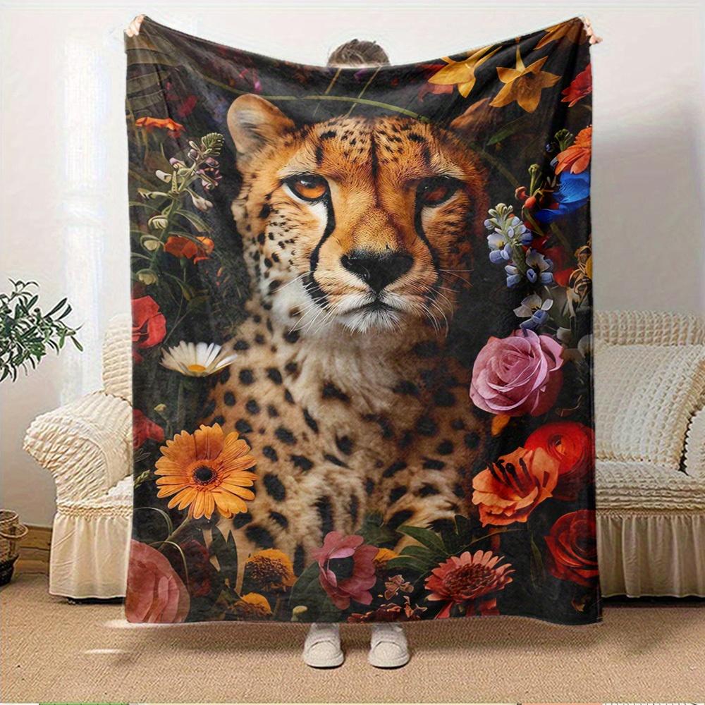 1pc Cheetah,Flowers,Nature Digital Print Flannel Blanket - Contemporary Style, Suitable for All Seasons, Perfect for Home, Travel, or Campin