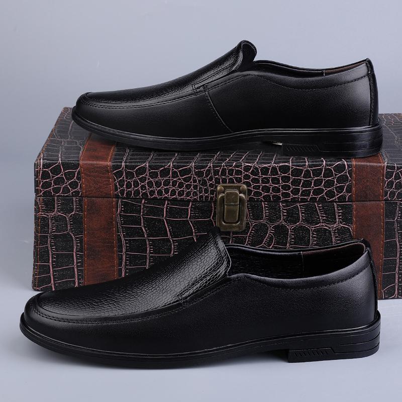Fashion High Quality Slip-on Flats New Arrival Man Casual Shoes Fashion Genuine Leather Loafers Adults Mens Oxford Shoes Business Shoes