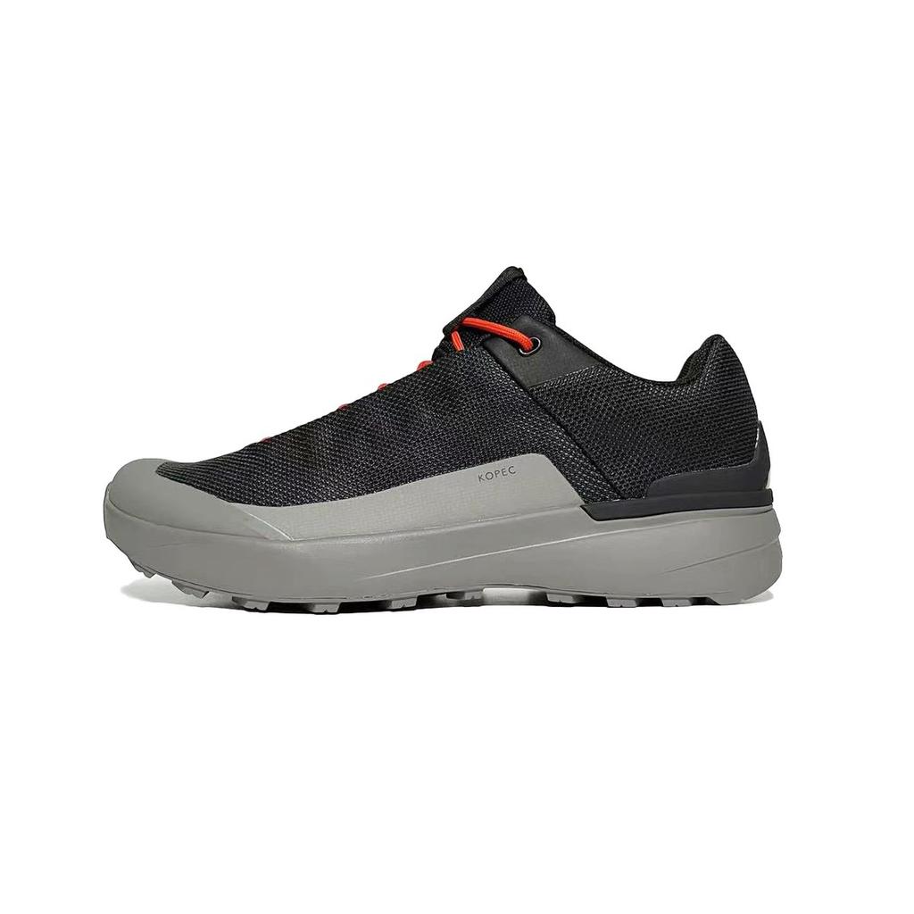 KP Embroidered Pure Flat for Outdoor Off-road Men's Breathable Mesh Shoes Non-slip and Wear-resistant Mountaineering Sports Shoes