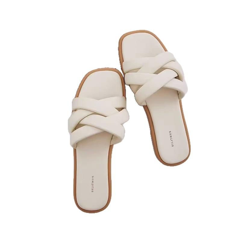 Slippers female summer outer wear new flat bottom woven word with sandals fairy beach shoes