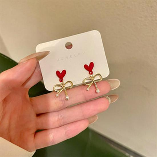 2024 D Retro Wine Red Velvet Rose Pearl Earrings: Hong Kong Style, Autumn/Winter Trend