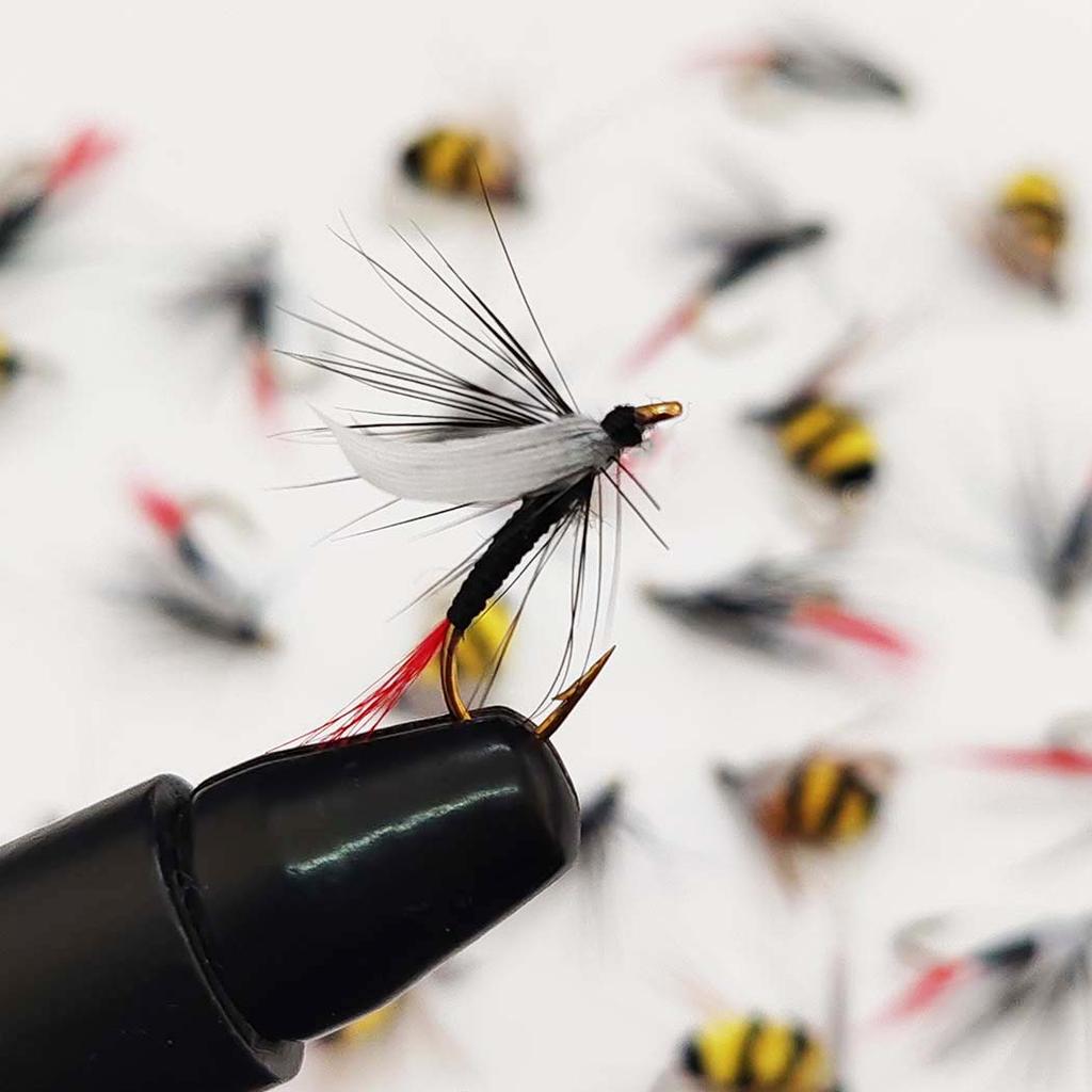 Artificial Tussock Red Tail Moth Bait & Bumble Bee Dry Fly Bait -Mixed Styles Artificial Fishing For Trout/Bass/Salmon/Perch/Carp Bait -6/10Pcs/Box