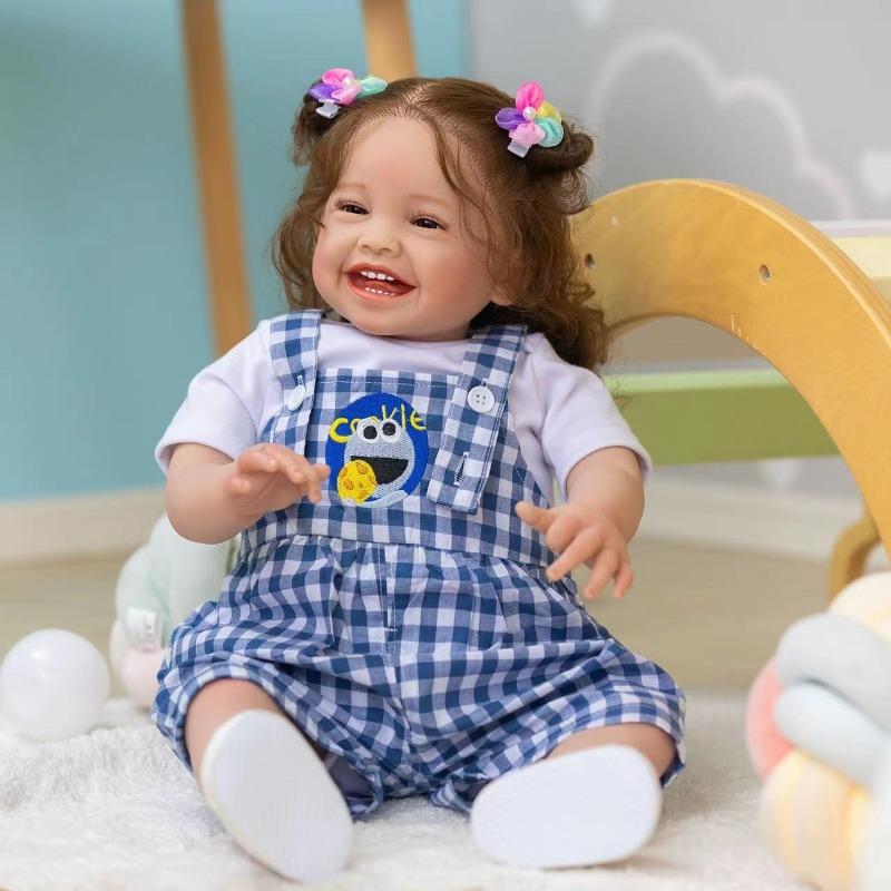 Lebensechte Reborn-Puppe Mila mit bemalter 3D-Haut, 60 cm, Stoffkörper mit PP-Baumwolle, Simulationspuppe, echt aussehende, glücklich lächelnde Babypuppen für Kinder, Weihnachtsgeschenk