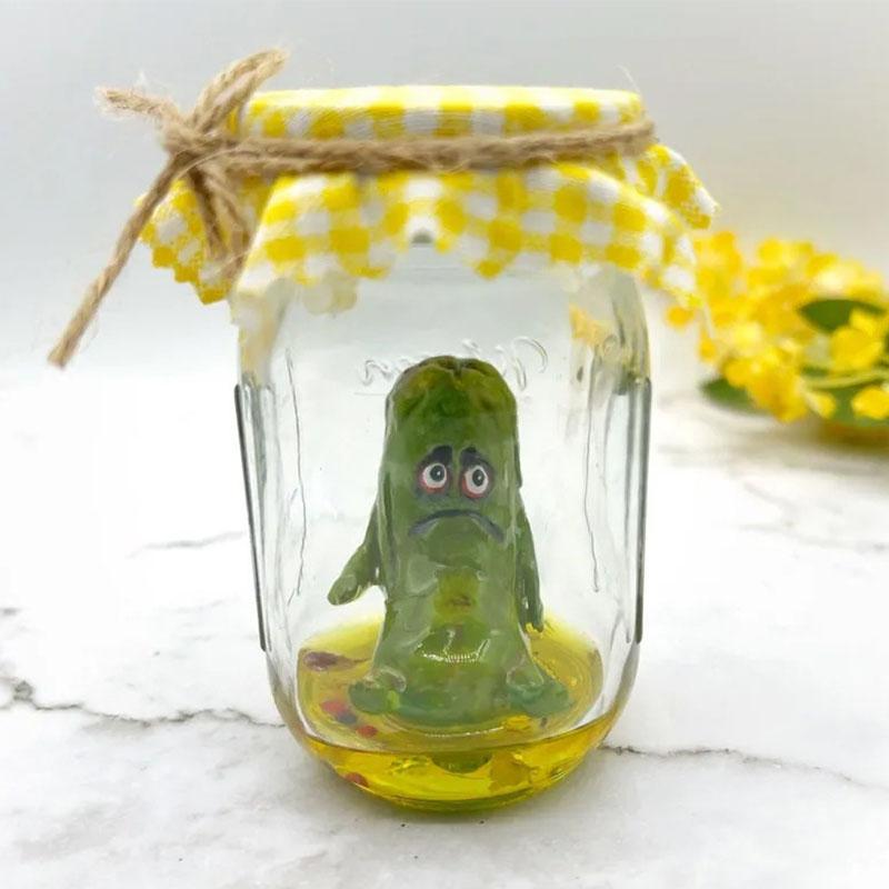Grumpy Pickle In A Jar Sculpture, Miniature Glass Screaming Pickle In a Bottle, Emotional Support Jar,Handmade Emotional Support