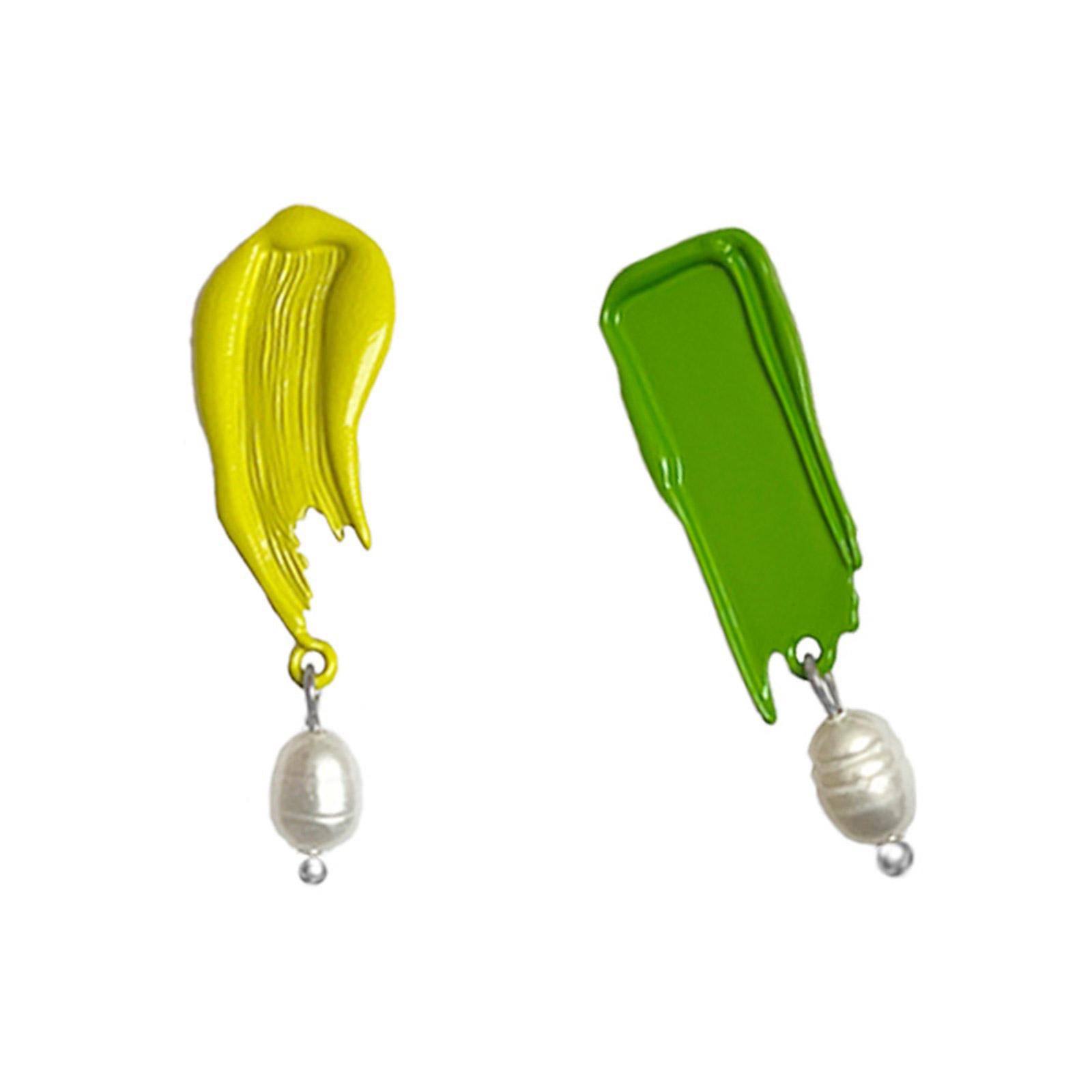 

Intricate Brushstroke Studs Earrings Ear Clip Alloy Texture Pendant Earrings Suitable for Parties and Exhibitions 1