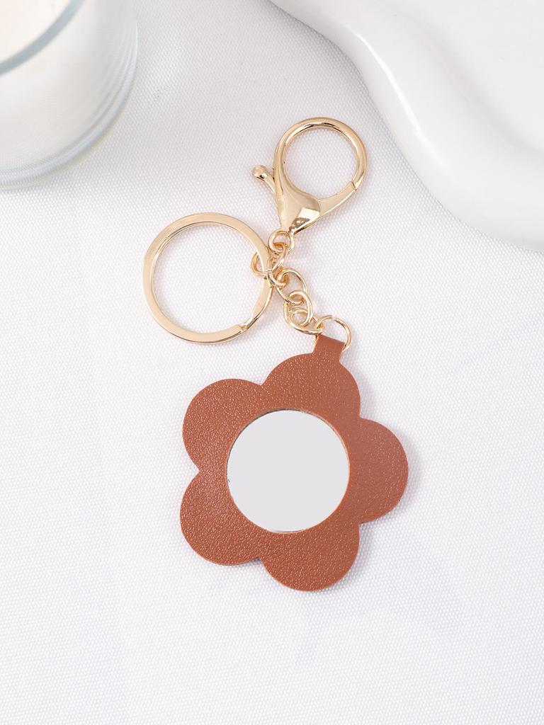 Adorable Heart-Shaped Cartoon Leather Keychain Mirror – Portable and Versatile for Makeup