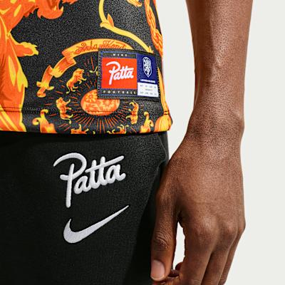 Nike Holandia x Patta Academy Pro Koszulka z krótkim rękawem 'Pomarańczowa'