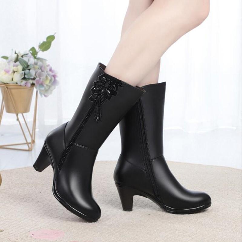 Ekte skinn Vinterstøvler av høy kvalitet Kuskinn Vinterstøvler Høyhæl Ull Varme Kvinnelige Duskstøvler