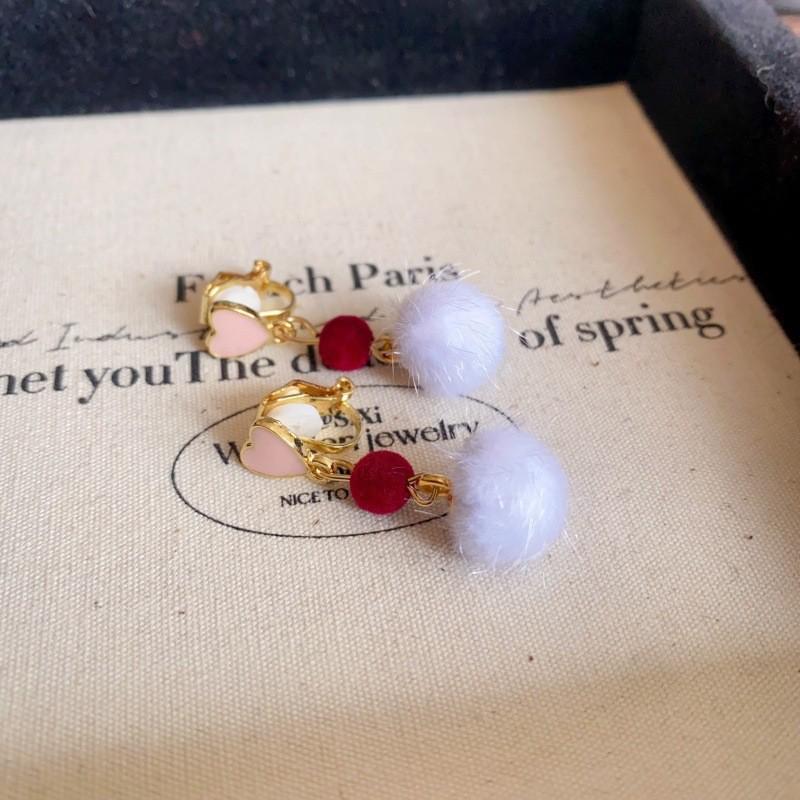 2025 New Year Red Velvet Pearl Earrings: Retro Hong Kong Style Whitening Studs for Women