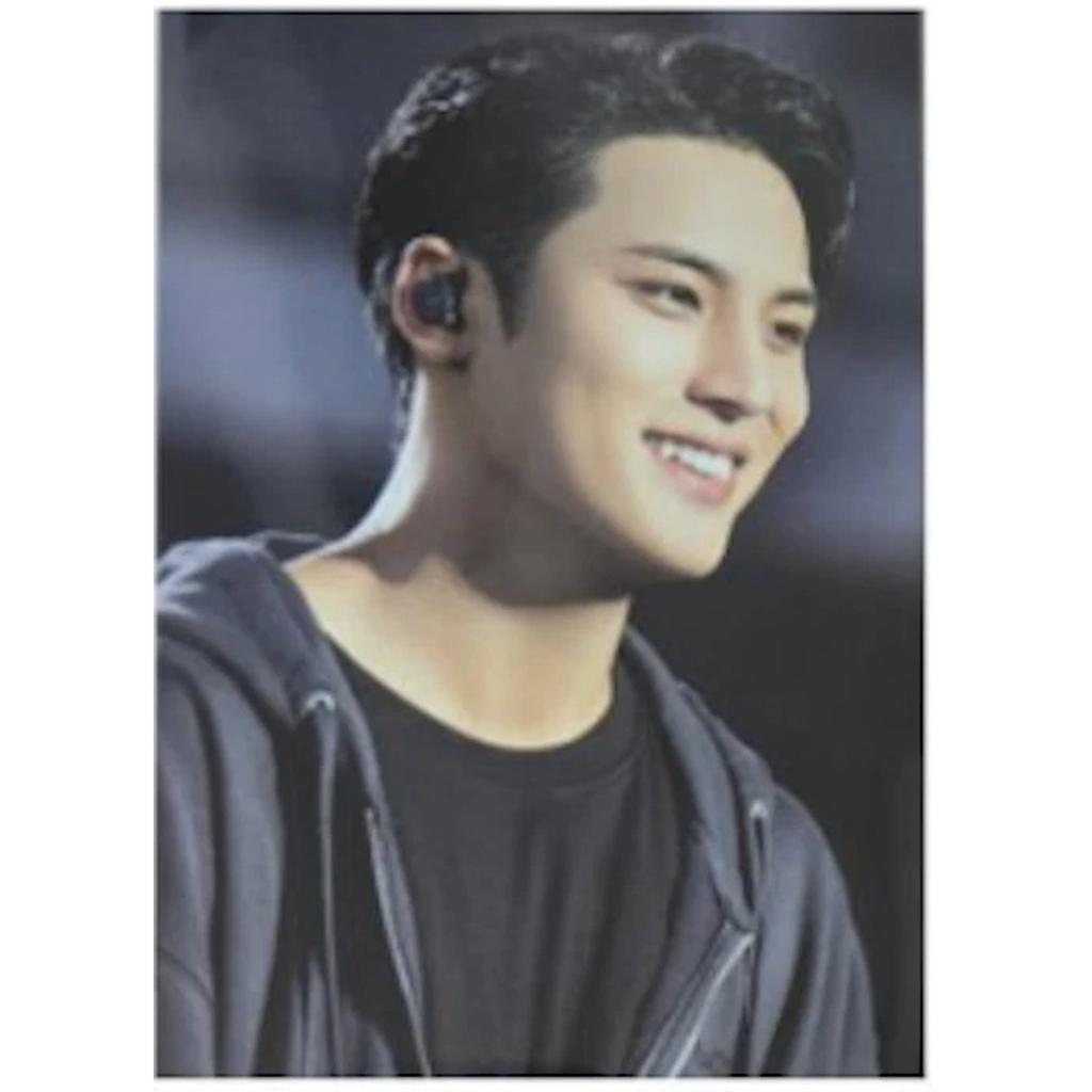 SEVENTEEN FOLLOW AGAIN To RIGHT HERE PACKAGE GIFT VOD BRNEFIT PHOTO CARDOFFICIAL