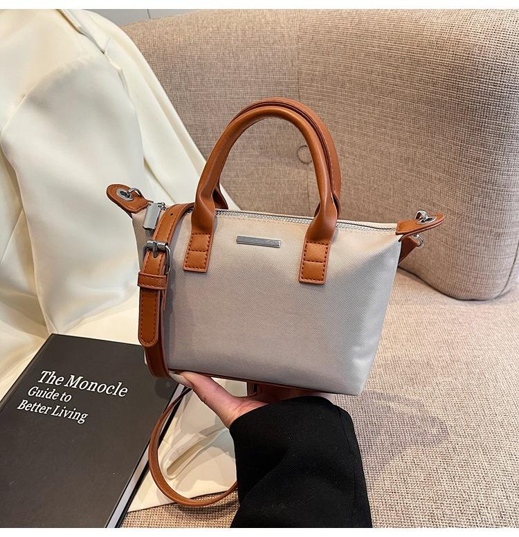 

Повседневная простая сумка-ведро Новый весенний модный тренд Сумка-мессенджер на одно плечо Легкая сумка-тоут для поездок на работу хаки