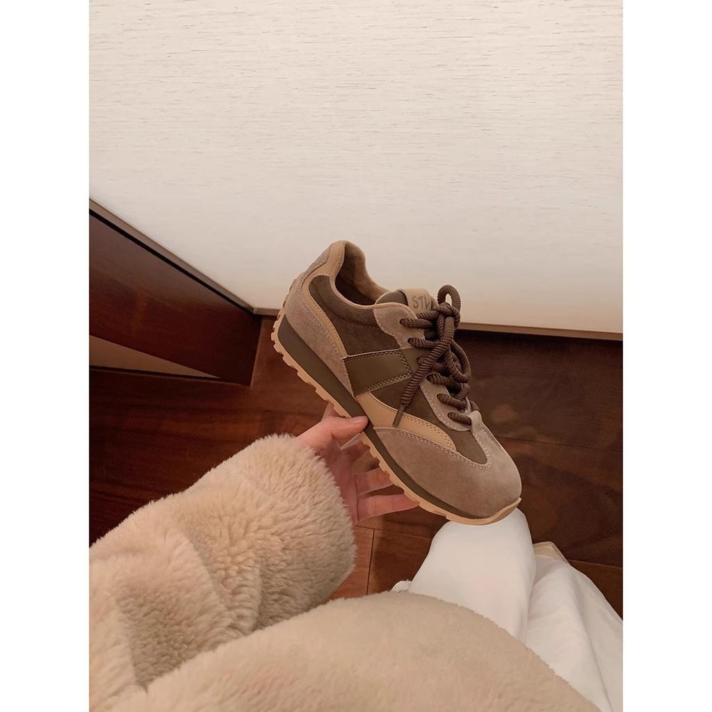 Grape mother studiolee~ 2025 nowe jesienno-zimowe buty sportowe treningowe na sznurówki z kontrastowymi kolorami, aksamitne, damski trend