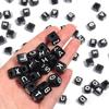50 Stück 10mm Acryl Buchstabenperlen Schwarz Quadratisch Alphabet Lose Abstandshalterperlen Für Schmuckherstellung DIY Armbänder Halskette Zubehör