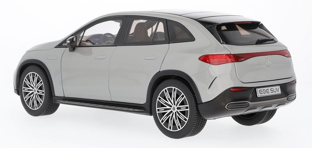 [Mercedes-Benz Accessories] Genuine EQE SUV AMG Line (X294) Alpine Gray 1/18 Scale Scale Model